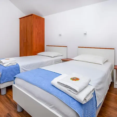 Apartment David Rogoznica (Sibenik-Knin)